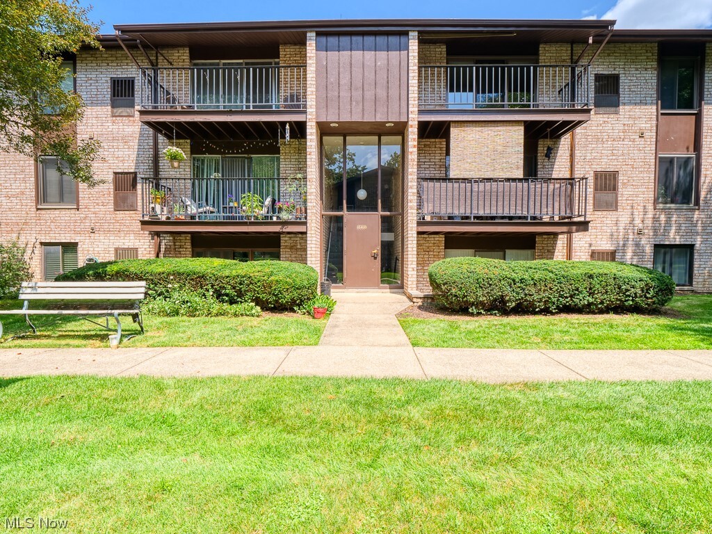 Primary Photo - 16410 Heather Ln