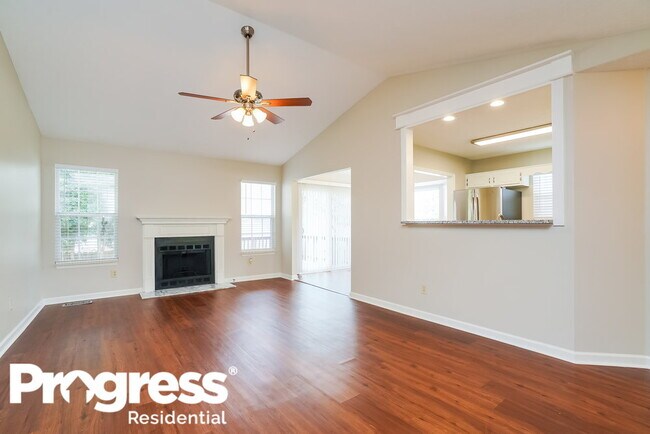 Foto del edificio - 1019 Cedar Creek Village Rd