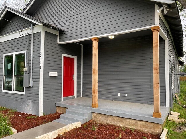 Building Photo - 2711 Metropolitan Ave