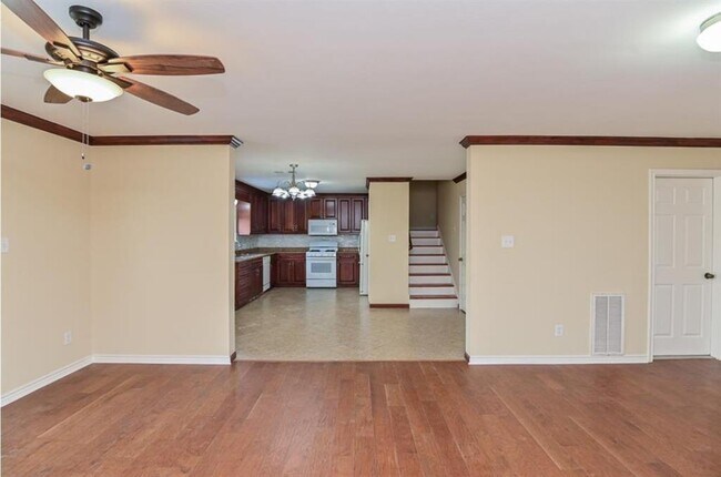 Building Photo - 13114 S Bellaire Estates Dr