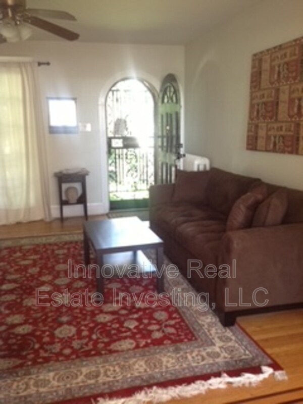 Foto del edificio - 4806 McKean Ave