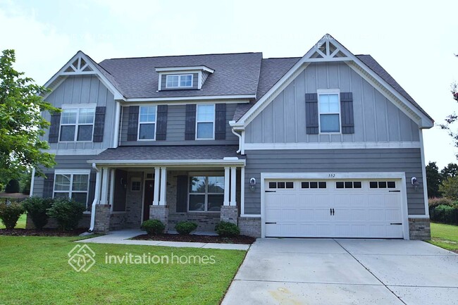 Building Photo - 552 Adams Point Dr