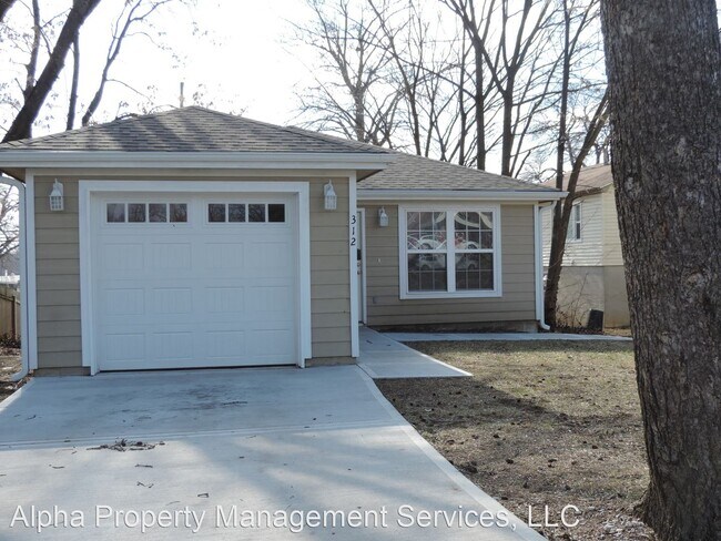 Building Photo - 3 br, 2 bath House - 312 Grover