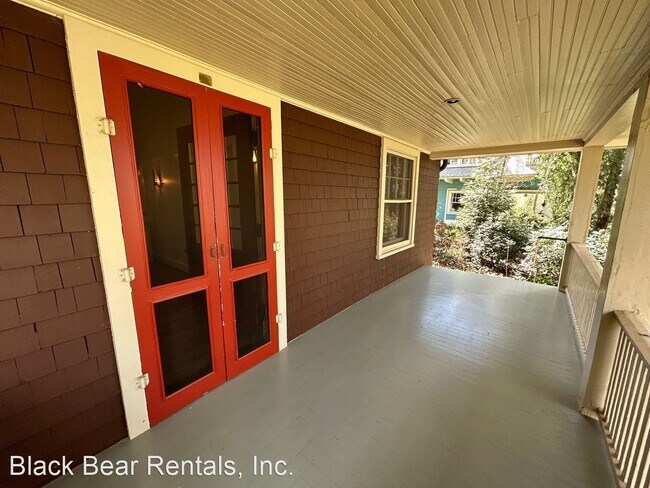 Building Photo - 2 br, 2 bath House - 101 Orchard Place