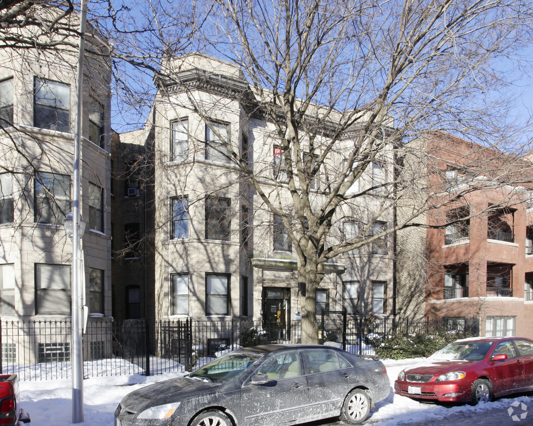 Building Photo - 4356 N Kenmore