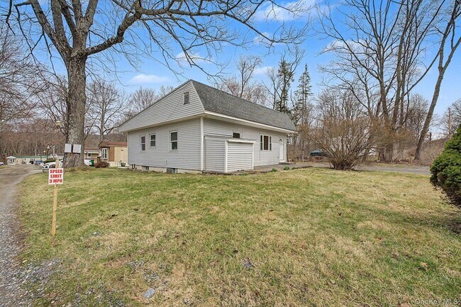 Foto del edificio - 2585 State Rte 55