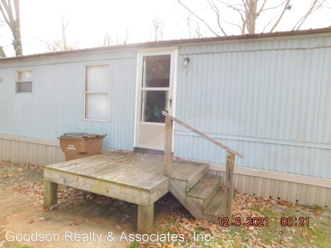 Primary Photo - 2 br, 1 bath House - 102 Davis Street