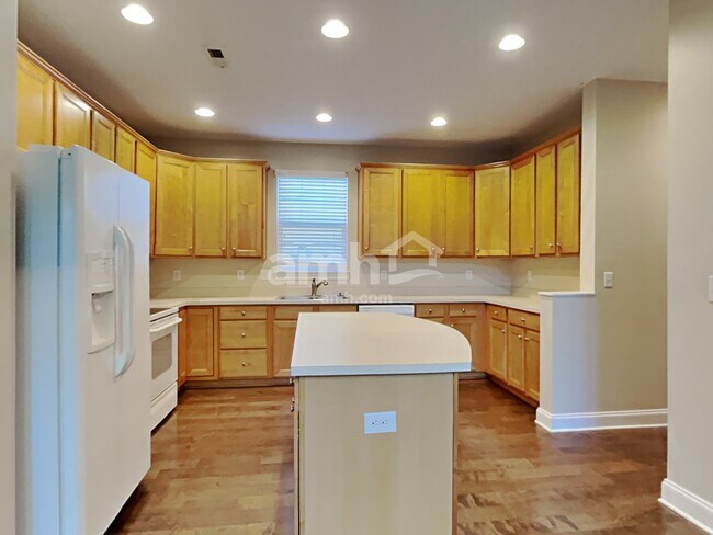 Foto del edificio - 15701 Seafield Ln