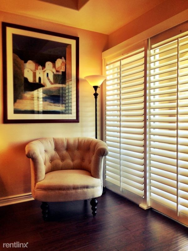 Foto del edificio - 2 br, 2.5 bath Condo - Entire Unit