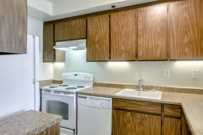 Foto del edificio - 525 Almer Rd