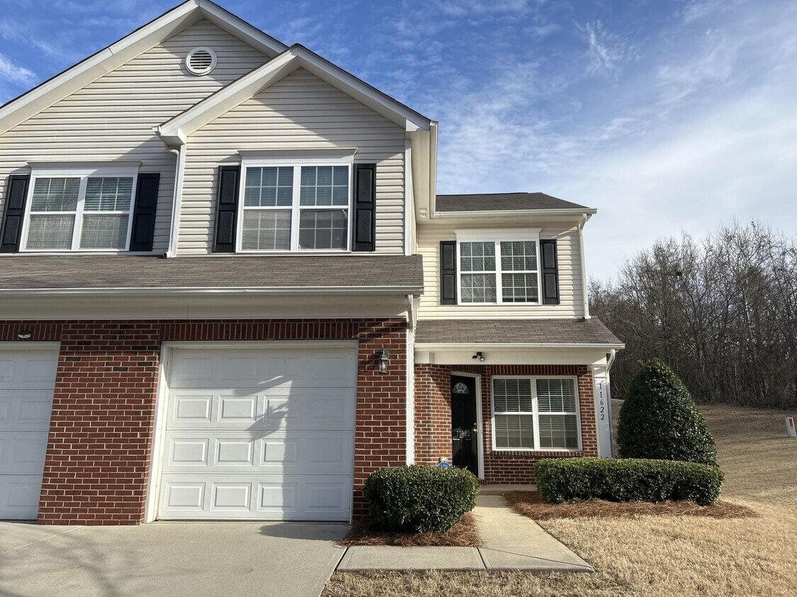 11622 Stockdale Ct, Pineville, NC 28134 Townhome Rentals in Pineville