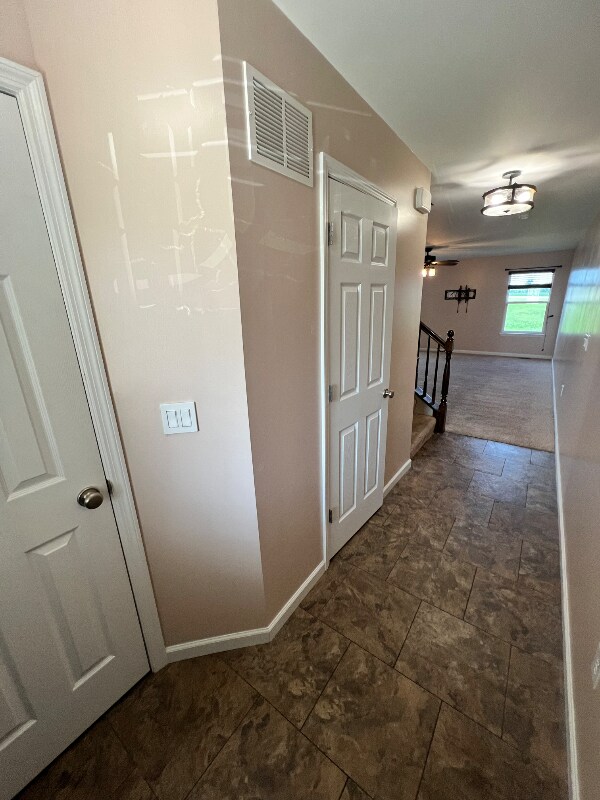 Foto del edificio - 820 Harbor Woods Dr