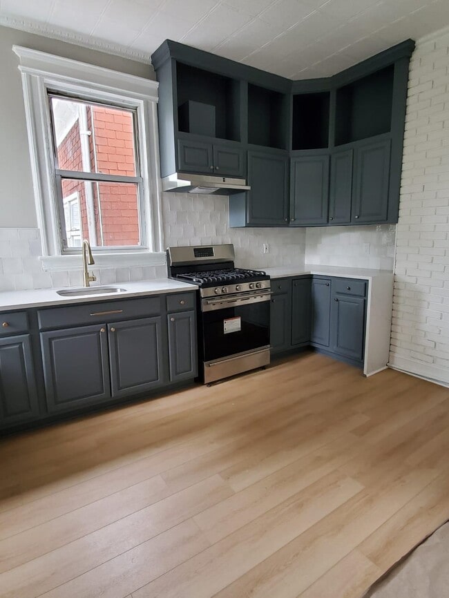 Building Photo - 189 Boyd Ave