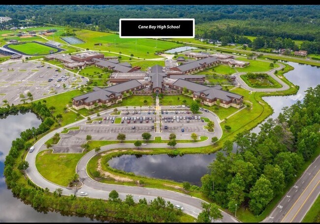 Building Photo - 460 Whispering Breeze Ln
