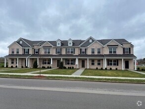Building Photo - 2537 Salem Creek Dr