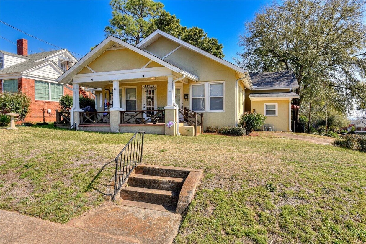 Foto principal - 1011 Georgia Ave