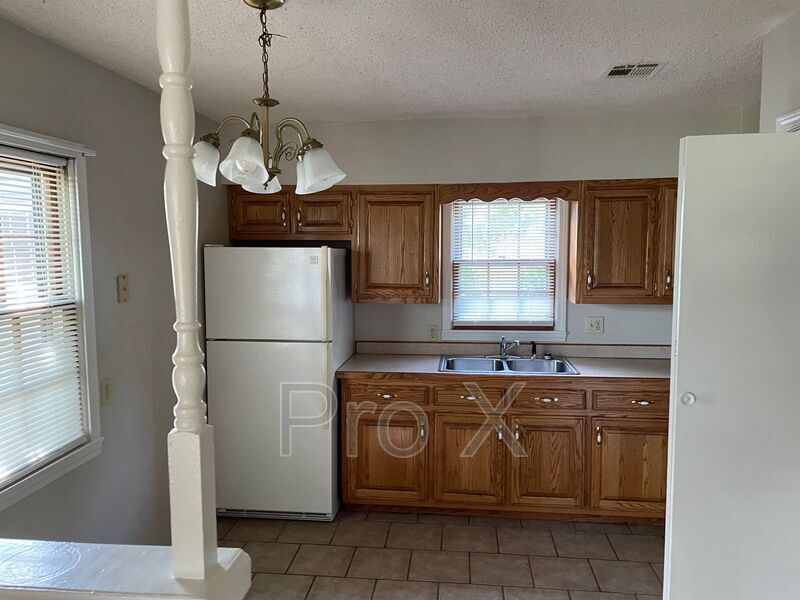 Foto principal - 913 E Quincy St
