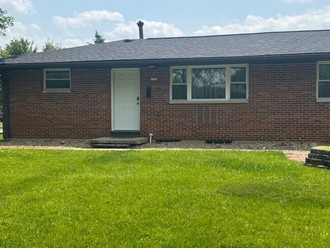 Building Photo - 1163 Eastfield Rd