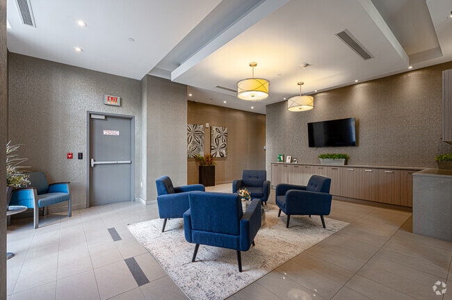 Party Room - Regency on Main