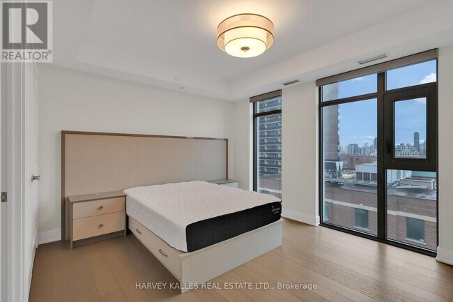 Photo du bâtiment - 6 Jackes Ave