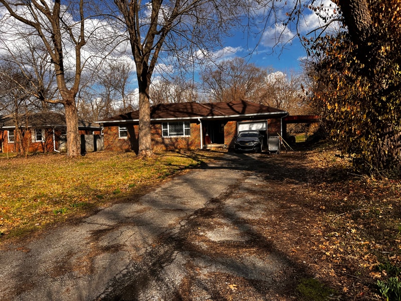 Foto del edificio - 6819 E Pleasant Run Pkwy S Dr