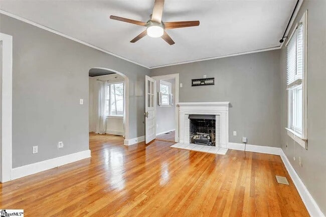 Foto del edificio - 2 Bedroom Home in North Main Area