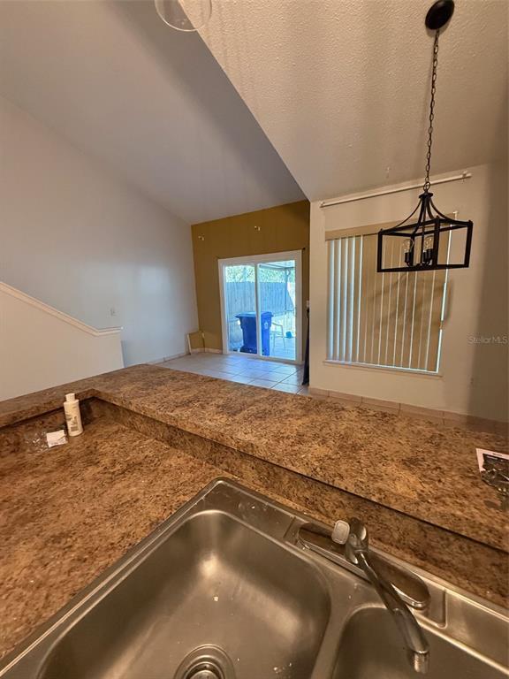 Foto del edificio - 1009 Westside Dr