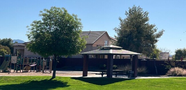 Foto del edificio - 6646 S 57th Ave