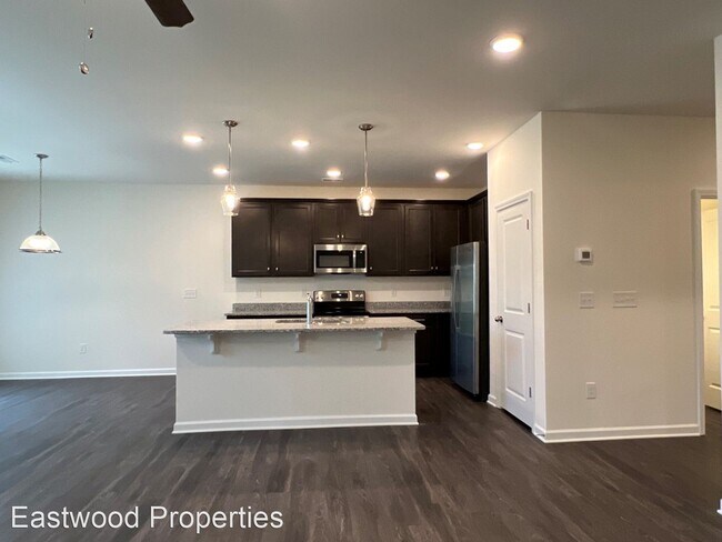Building Photo - 3 br, 2.5 bath House - 6045 Haddington Drive