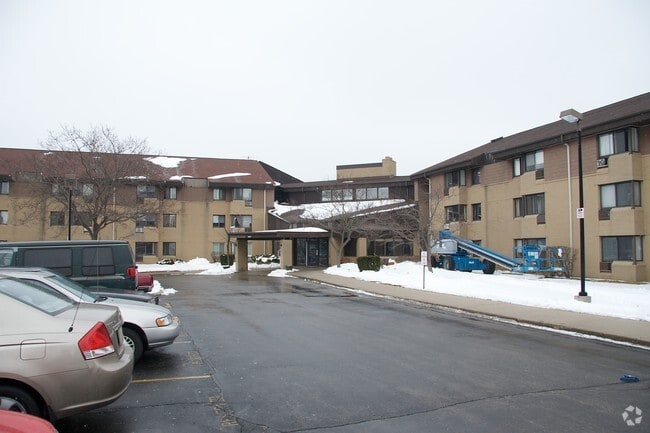 Building Photo - Ridgewood & Westridge Apartments