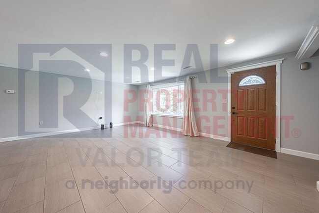 Building Photo - Exceptional Single-Story Living with Fenced Yard in Streetsboro