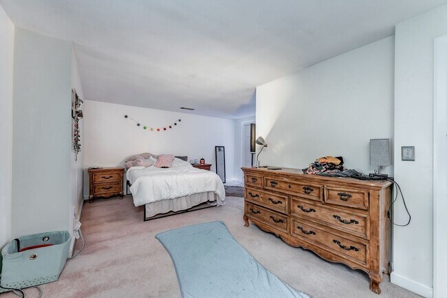 Foto del edificio - 759 Snider St