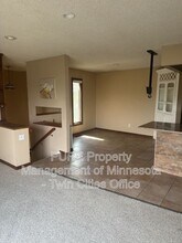 Building Photo - 4504 Cinnamon Ridge Trail