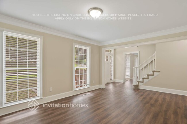 Building Photo - 2441 Valentines Ct