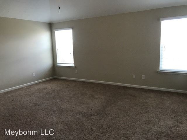 Building Photo - 4 br, 2.5 bath House - 1060 Rosland Circle