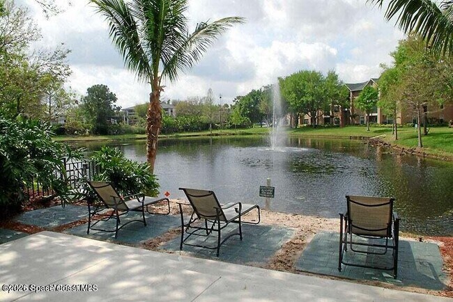 Foto del edificio - 7667 N Wickham Rd