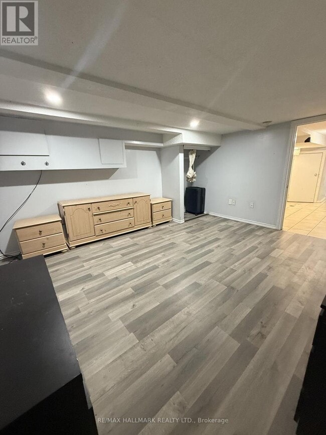 Building Photo - 30 Curzon St