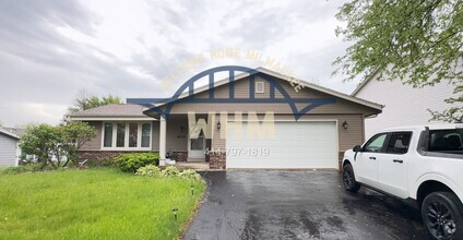 Building Photo - 4233 W Carmel Dr