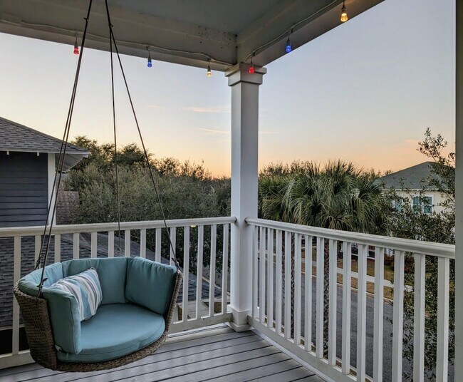 Foto del edificio - 876 Landrum Dr