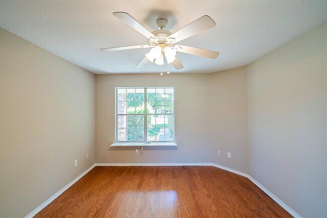 Building Photo - 11355 Canyon Shore Dr