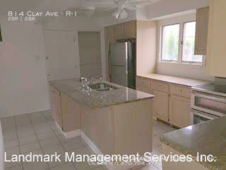 Building Photo - 814 Clay Ave