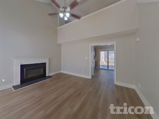 Foto del edificio - 7428 Autumn Trail