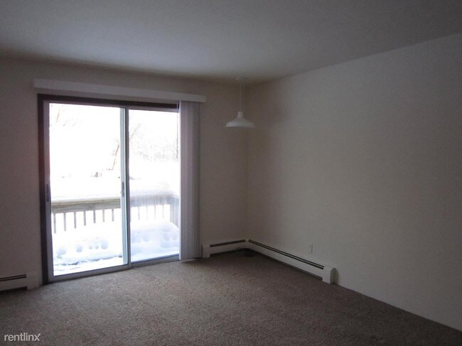 Foto del edificio - 2 br, 1 bath Apartment - Martin House Apts 32