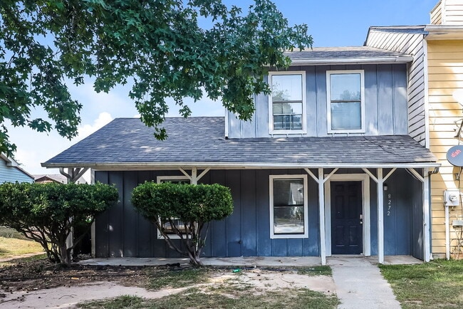 Building Photo - 8272 Canyon Forge Dr