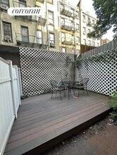 Building Photo - 172 Mulberry St