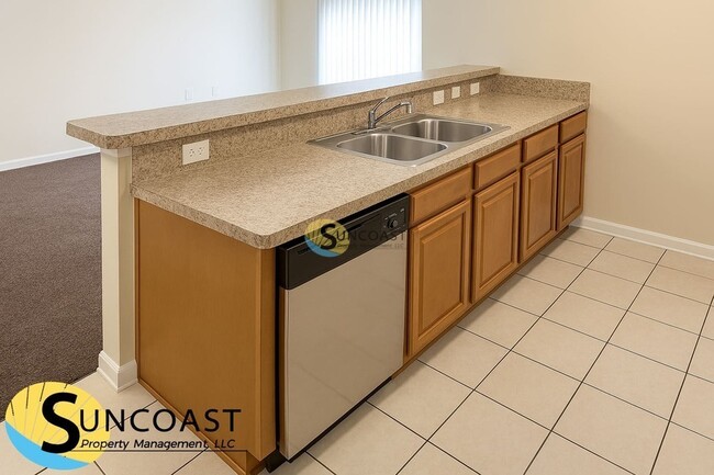 Building Photo - 6984 Ortega Woods Dr