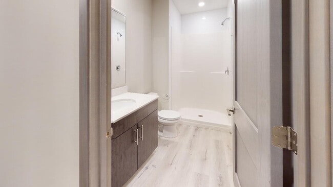 Foto del edificio - 826 20th Ave SE