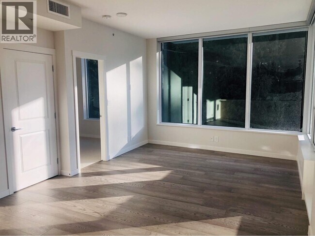 Photo du bâtiment - 3487 Binning Rd