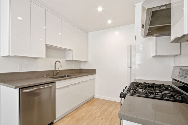 Foto del edificio - 1043 5th St