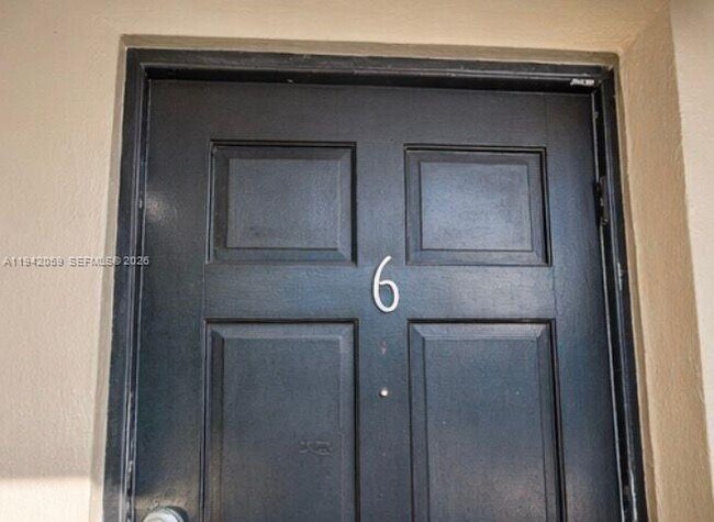 Foto del edificio - 12275 NE 19th Ave